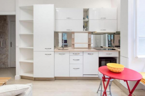 Contemporary Furnished Apartment With 2 Bedrooms in Corniche de la Riviera